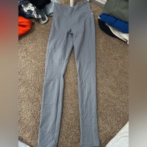 Fabletics Leggings. Size Small, Will be Fluffed Before Shipped (Wrinkles Gone)